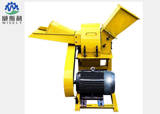 China Gelber kleiner hölzerner Abklopfhammer Zapfwellenantriebs/Baumast-Chipper Maschine 7.5-15KW fournisseur